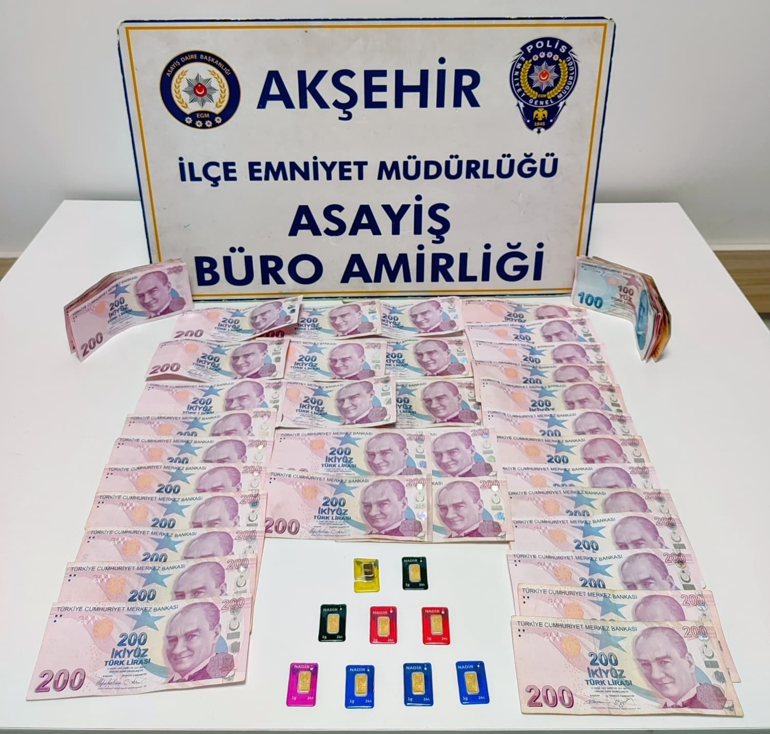 aksehirde sahte altin saticilarina operasyon 0 1k2121wu