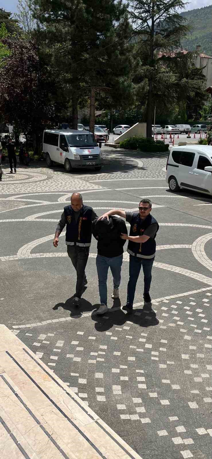 aksehirde uyusturucu operasyonu 2