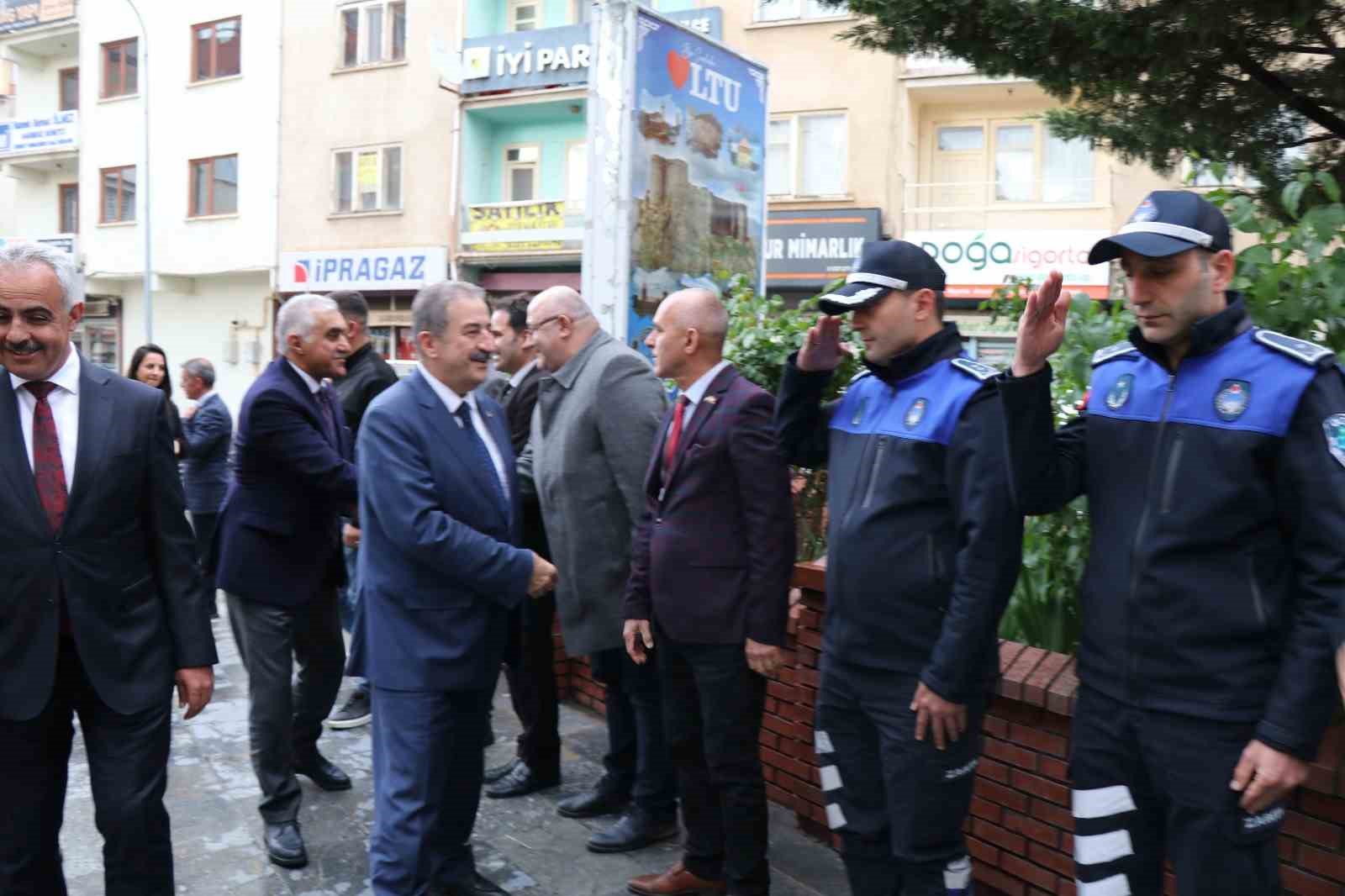 akyel memleketi erzurumda 4 2ROyA17P