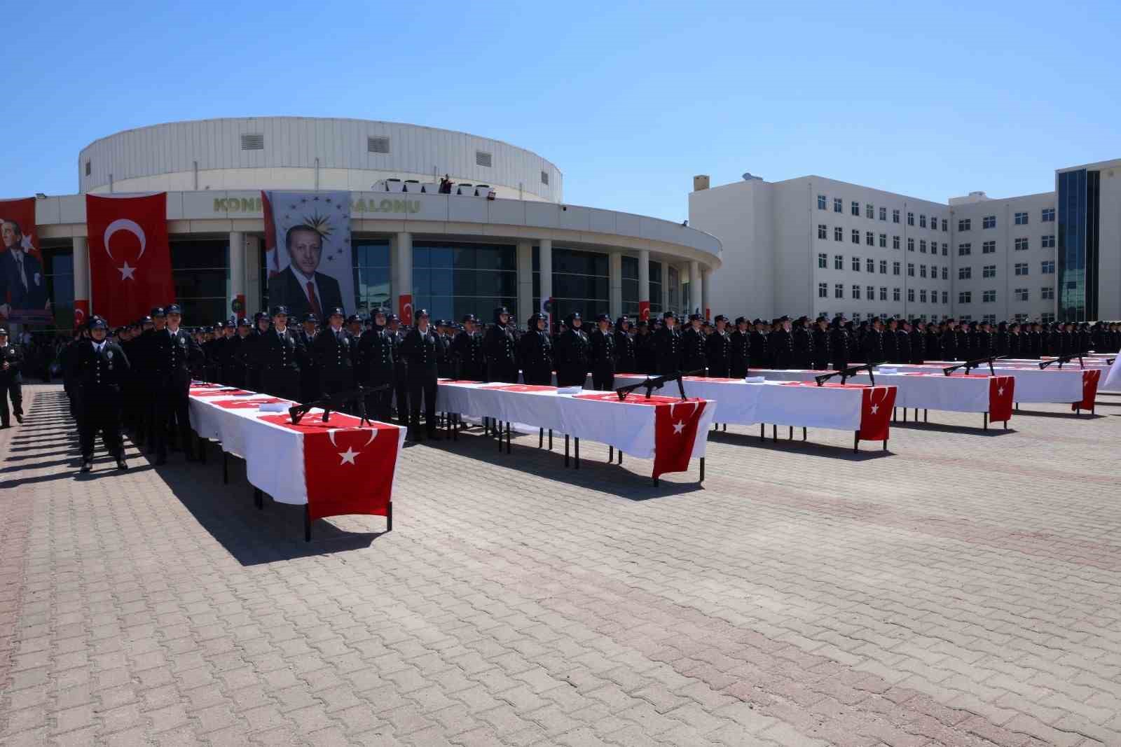 akyurt polis meslek yuksekokulunda mezuniyet coskusu 2 k2dZrkmc
