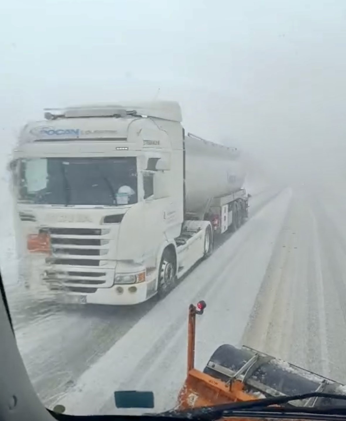 Alacabel’de kar yağışı etkisini sürdürüyor, kar kalınlığı yer yer 30 santimetreye ulaştı 12 alacabelde kar yagisi etkisini surduruyor kar kalinligi yer yer 30 santimetreye ulasti 8 1YXgd4QK