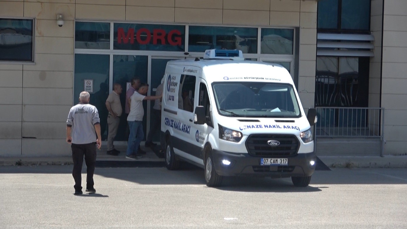 alacak verecek kavgasinda oldurulen adamin oglu konustu borc babamin degildi sucsuz yere hunharca katledildi 0 HJ4pkzc4