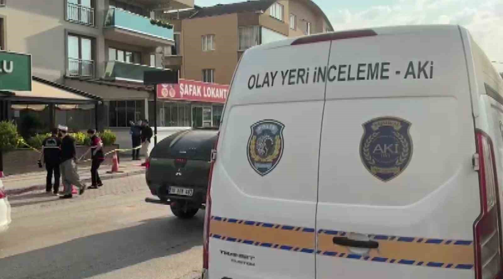 Alacak-verecek tartışması sonrası eve ateş açıp kaçtılar 6 alacak verecek tartismasi sonrasi eve ates acip kactilar 2 K6GMq7zY