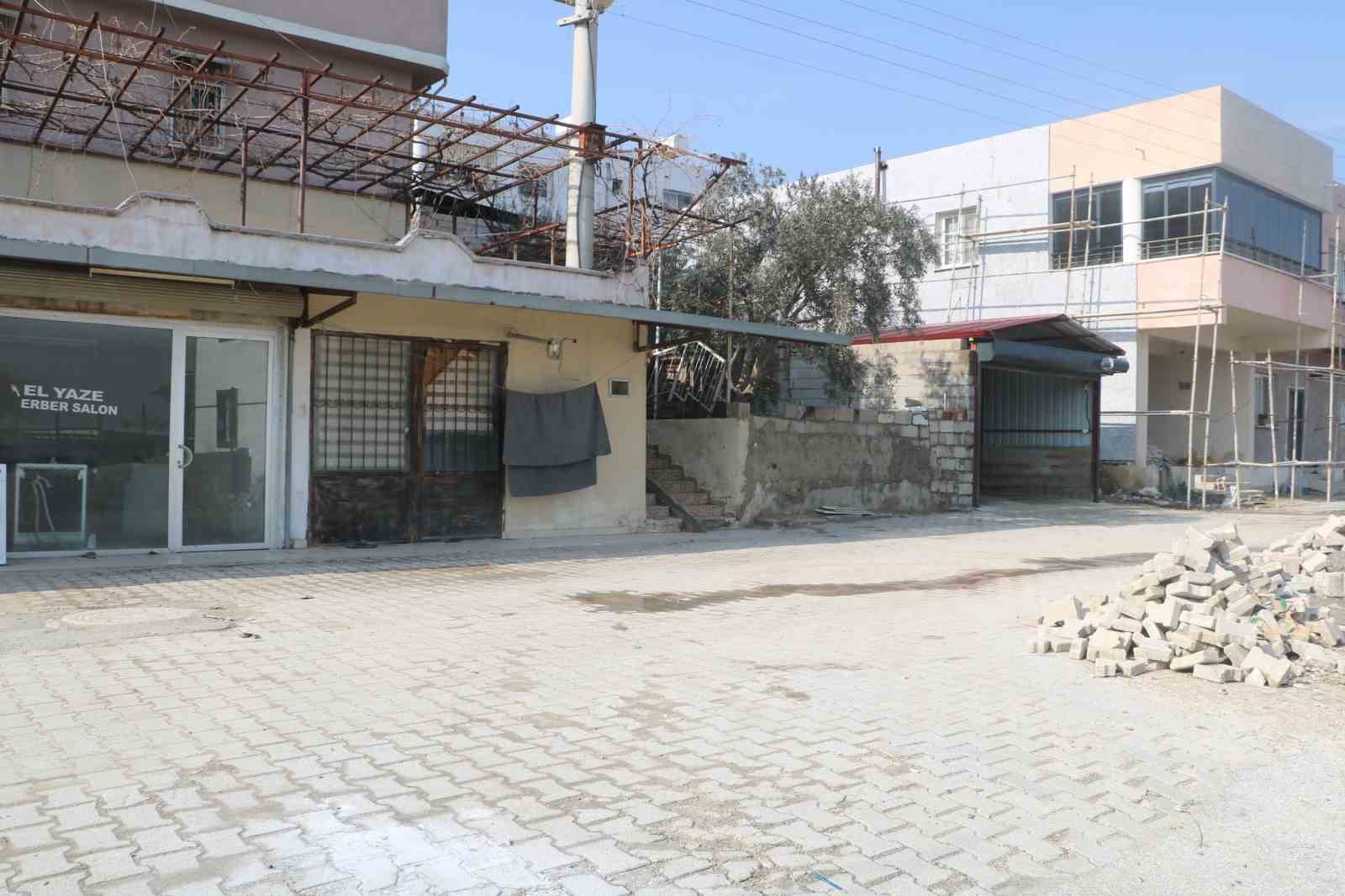 Alacak verecek tartışması, taşlı bıçaklı kavgaya dönüştü: 1 yaralı 8 alacak verecek tartismasi tasli bicakli kavgaya donustu 1 yarali 4