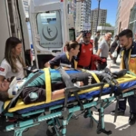 aladaglarda-mahsur-kalan-dagci-ve-esi-helikopterle-kurtarildi-Y7fY8wJY.jpg