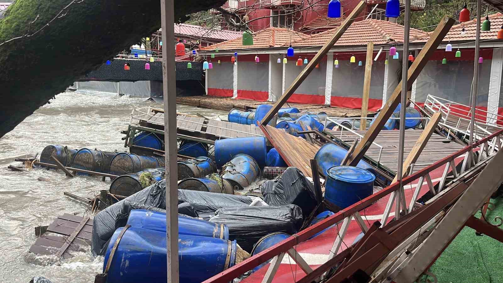 Alanya Dim Barajı’nda su seviyesi yükseldi bölgeye yakın bazı evlerin tedbir amaçlı boşaltılması istendi 11 alanya dim barajinda su seviyesi yukseldi bolgeye yakin bazi evlerin tedbir amacli bosaltilmasi CKgJuuTP