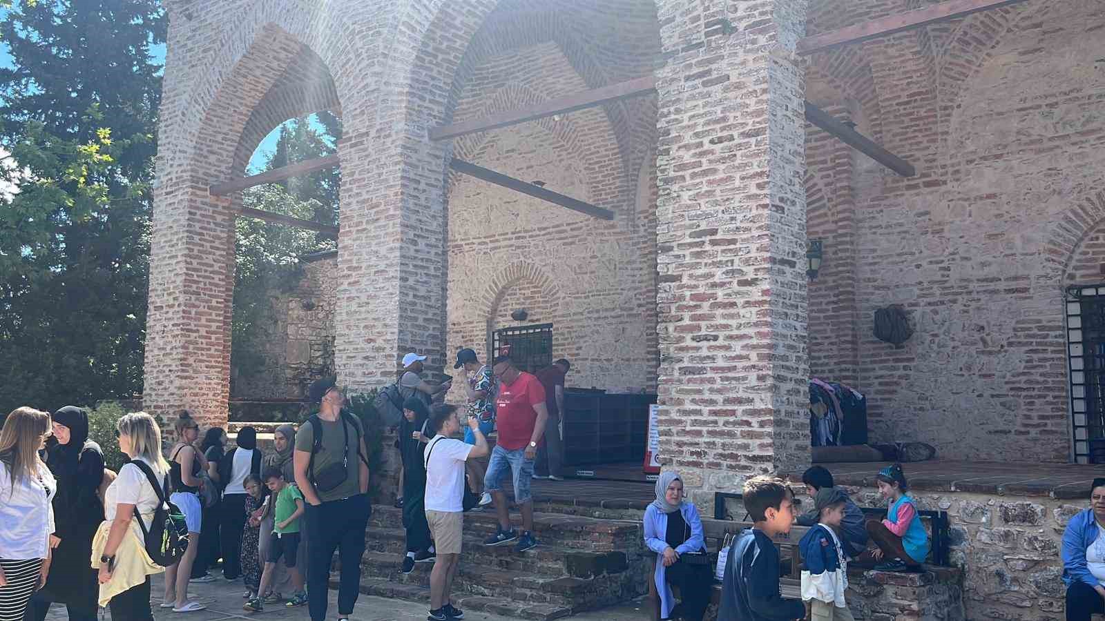 alanya kalesindeki 800 yillik miras turist akinina ugruyor 3 hDpdds2G