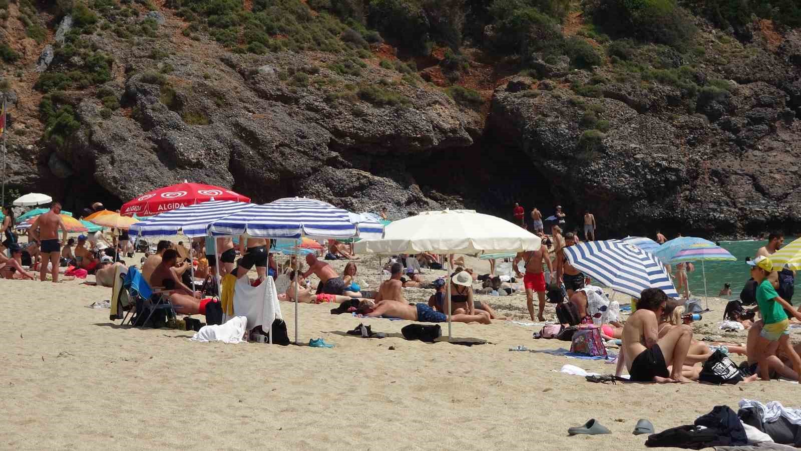 alanya sahillerinde hafta sonu yogunlugu 3 WLc4LnTO