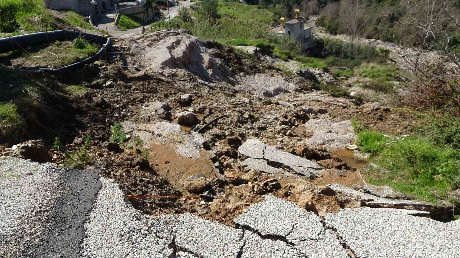alanyada 3 bina tedbir amacli tahliye edildi 14
