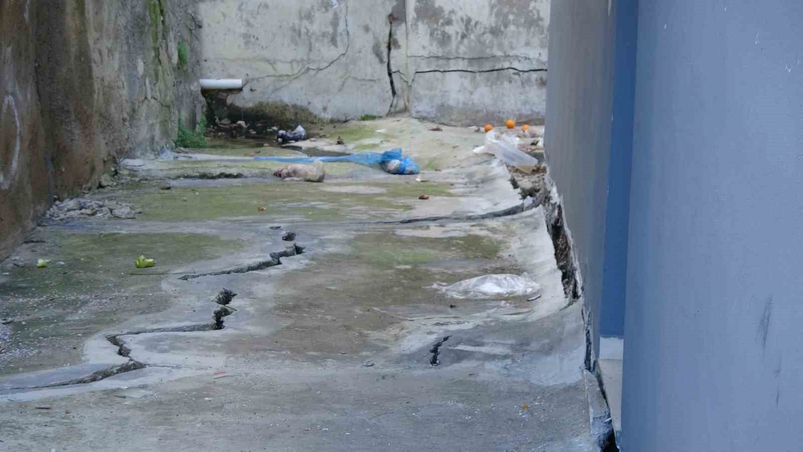 alanyada 3 bina tedbir amacli tahliye edildi 21 KMt6EKzD