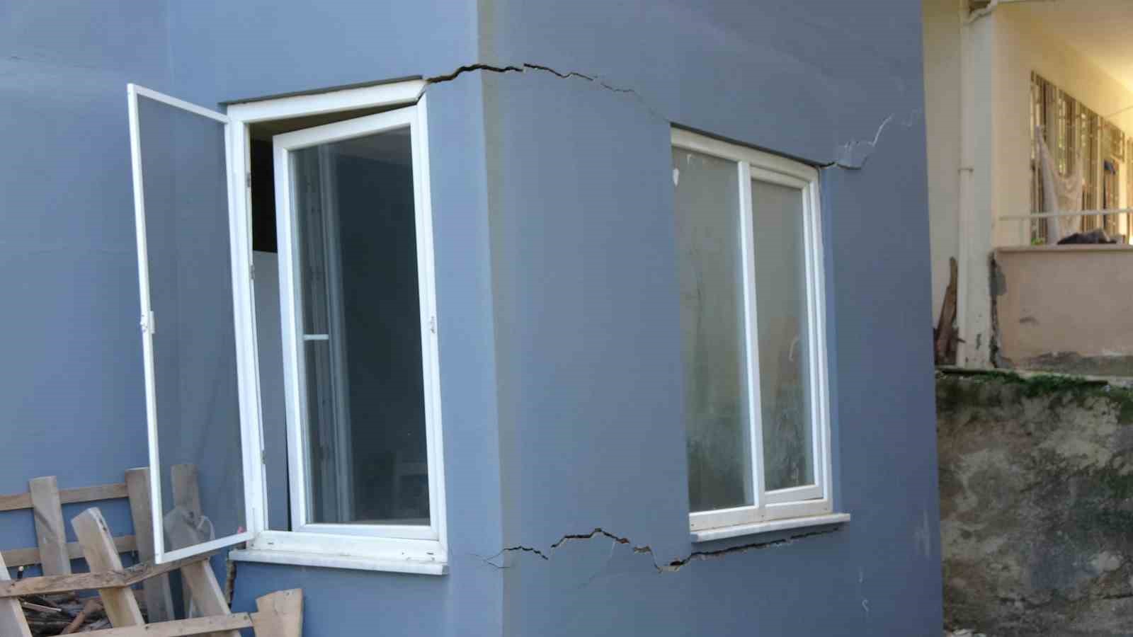 alanyada 3 bina tedbir amacli tahliye edildi 4