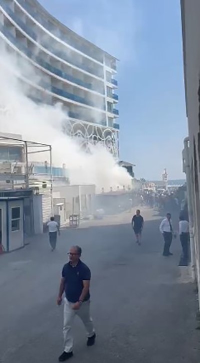 alanyada 5 yildizli otelin geri donusum deposundaki yangin korkuttu 6 Rlqjg2eQ