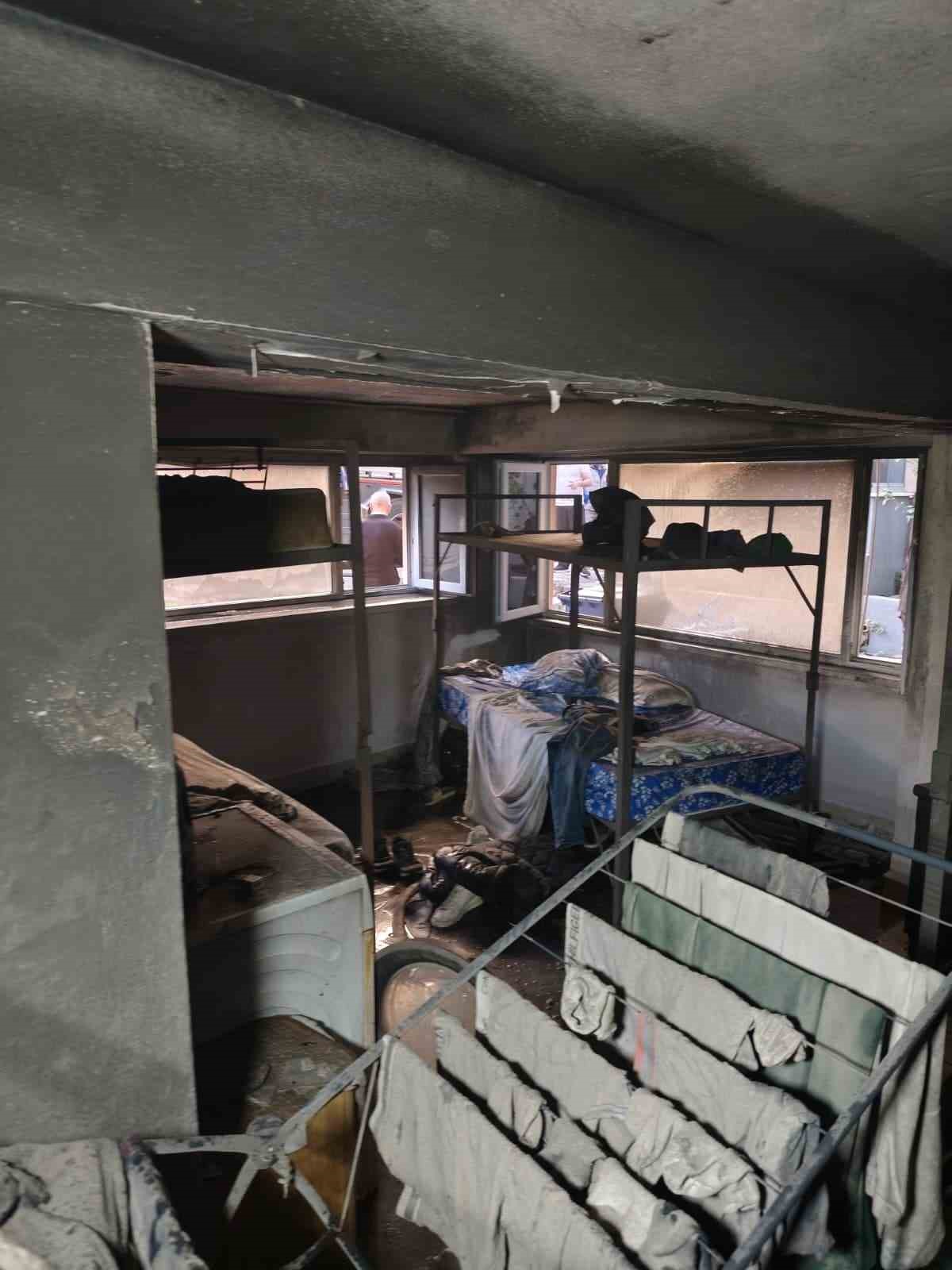 alanyada apartmanin giris katinda cikan yangin korkuttu 11 n6hHLY79