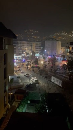 alanyada bicak ve zincirlerin kullanildigi kavgaya 3 tutuklama 16 8zXSGfjH