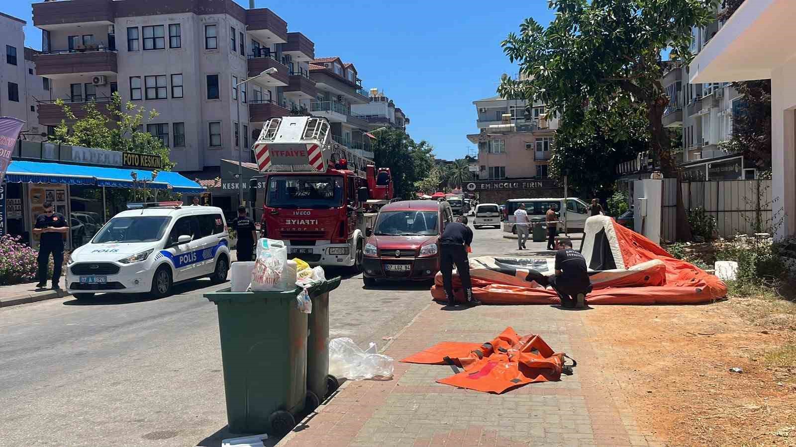 alanyada catiya cikan sahis ekipleri alarma gecirdi 2 XiCfIzmd