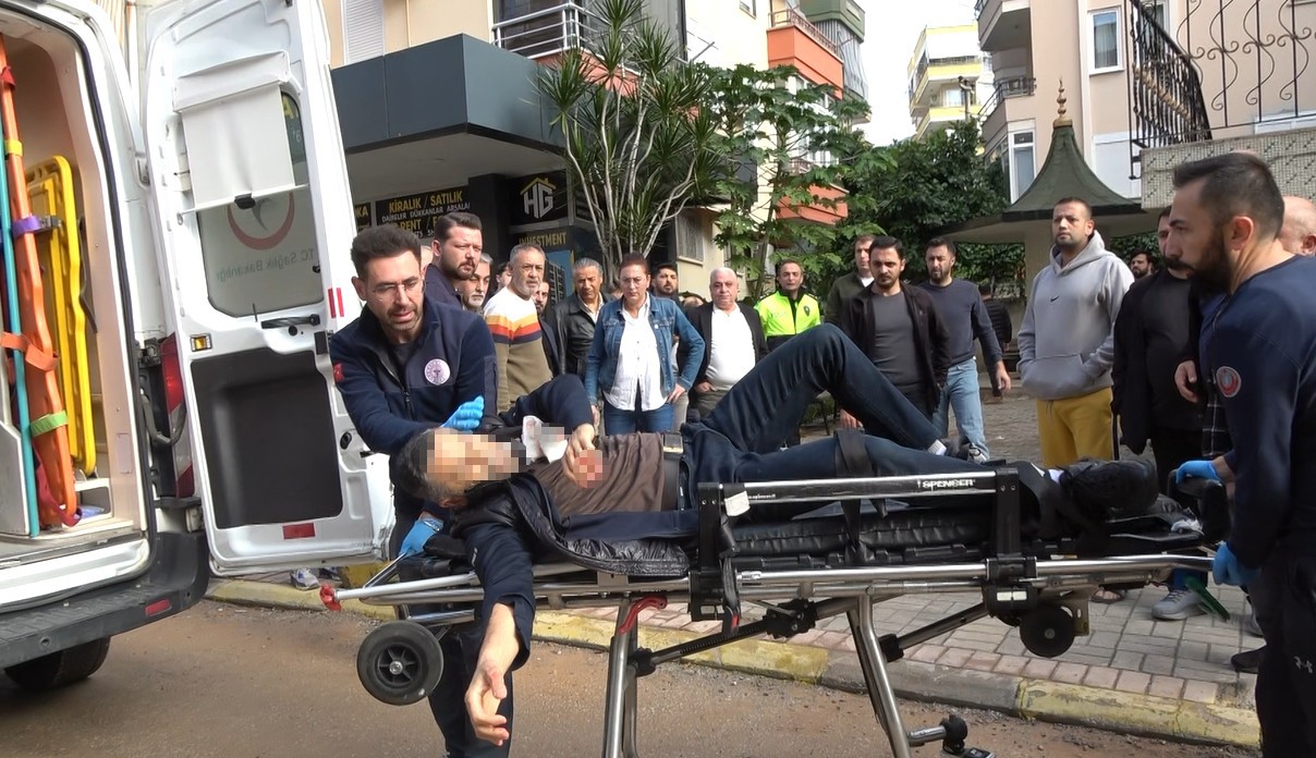 alanyada dayi dehset sacti 1 yegenini oldurup diger yegeni ve enistesini yaraladi 1 jZwaF7Mz