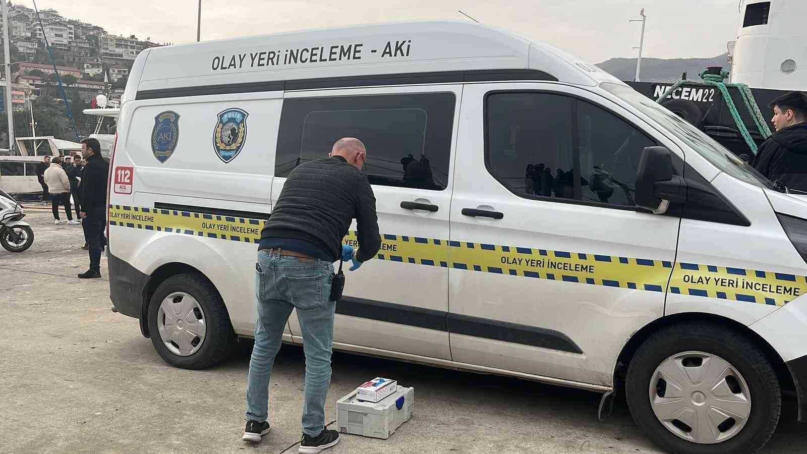 alanyada denizde erkek cesedi bulundu 2 3NDpnFhd