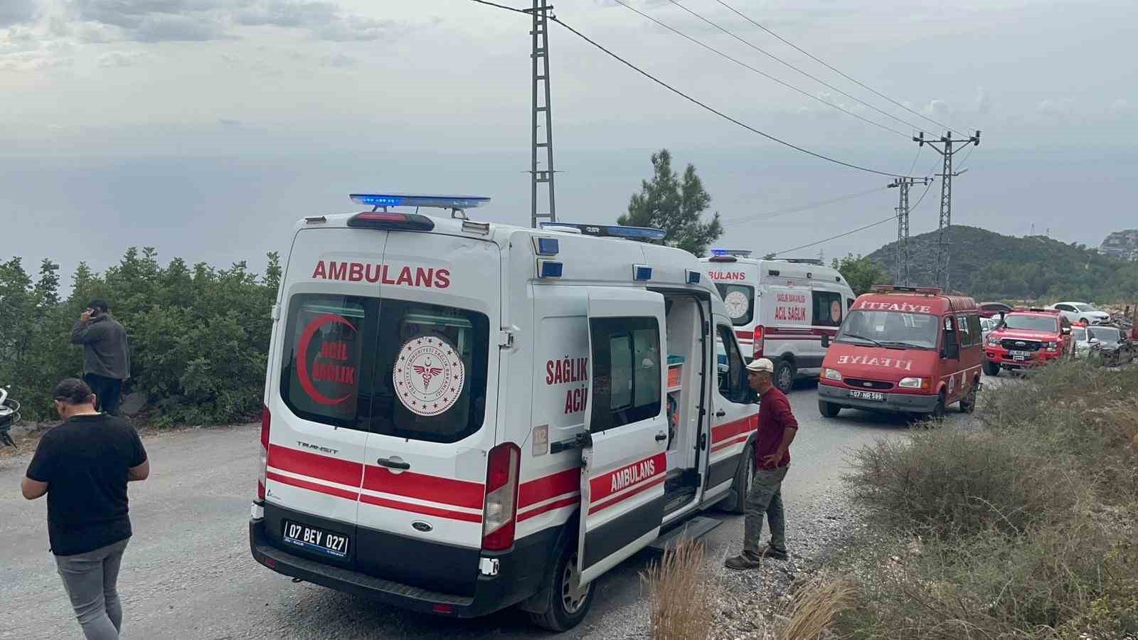 alanyada freni bosalan kum yuklu kamyon dehseti 1 olu 1 yarali 7 2488r9f9