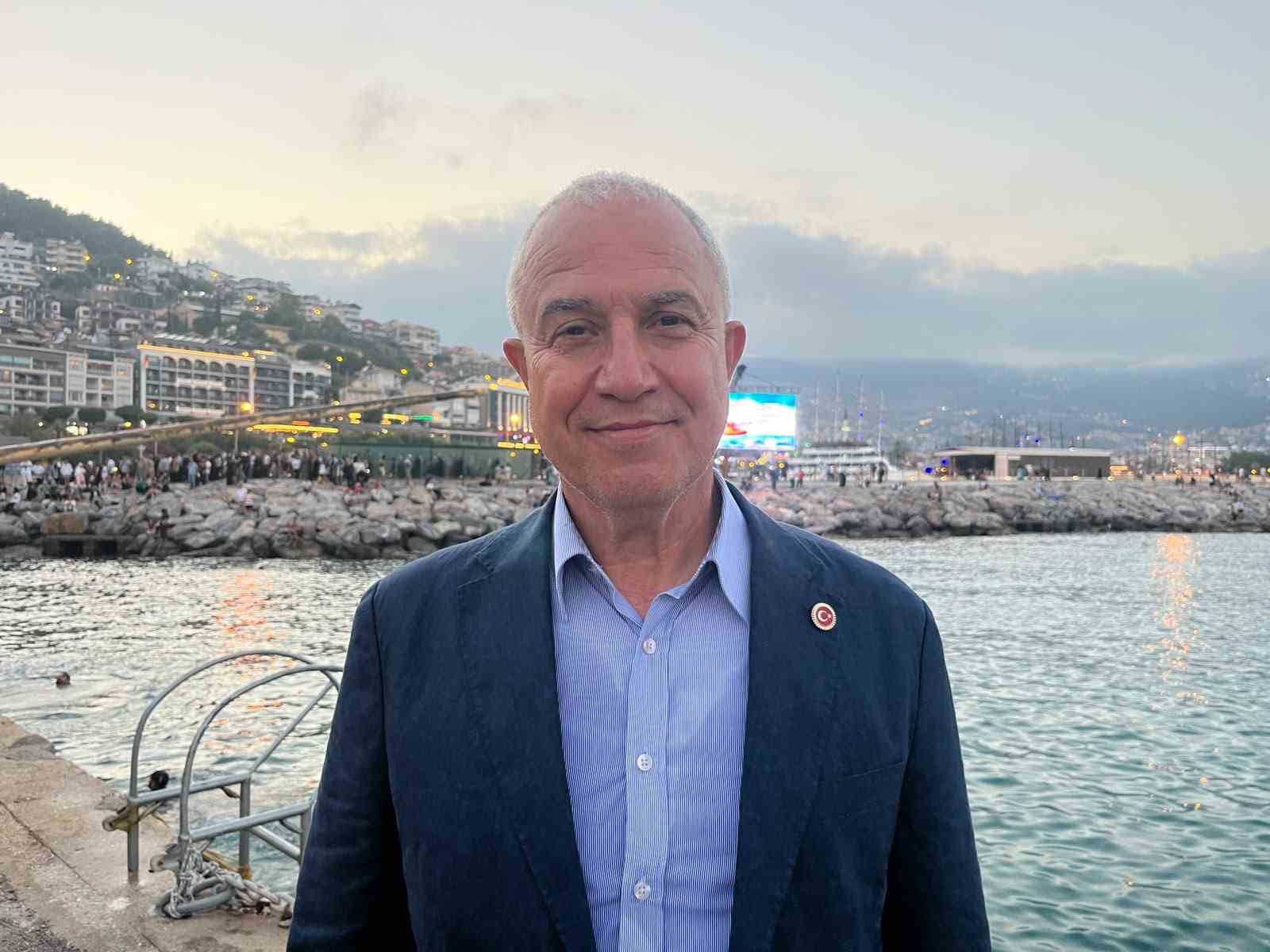 alanyada kabotaj bayrami coskuyla kutlandi 4 ILP64bUe