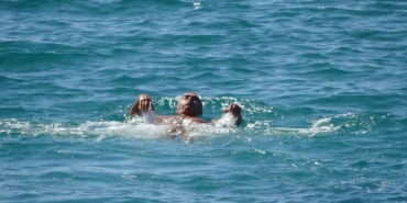 alanyada-mart-gunesi-hava-sicakligi-18e-cikti-sahiller-harekenlendi-tR3adSrr.jpg
