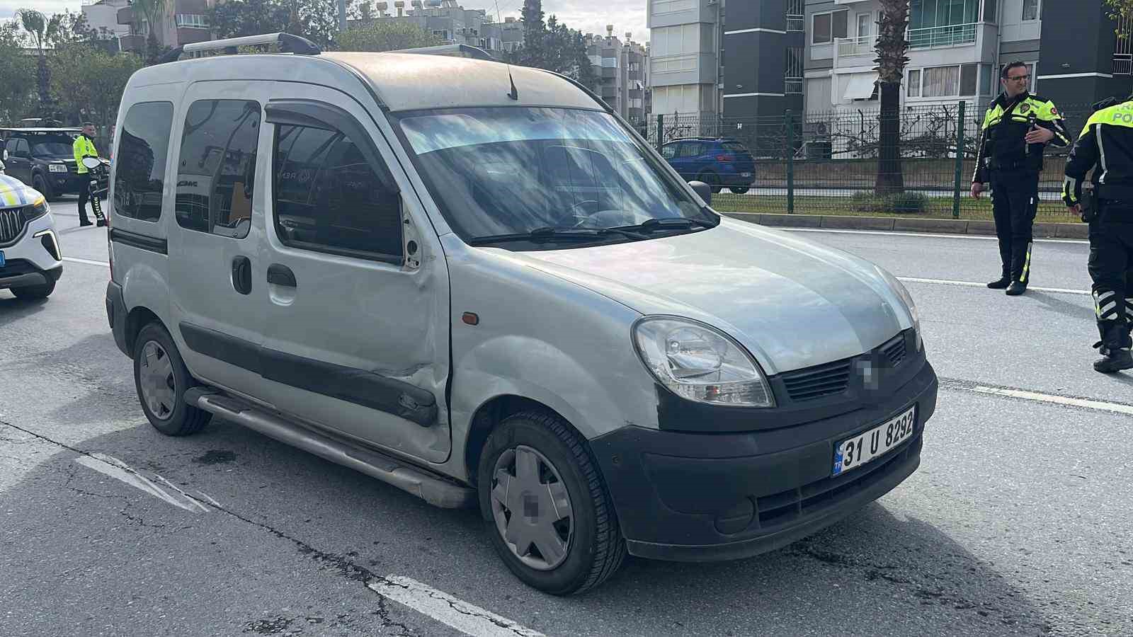 alanyada olumle sonuclanan trafik kazasi guvenlik kamerasina yansidi 7 ITDvsr3I
