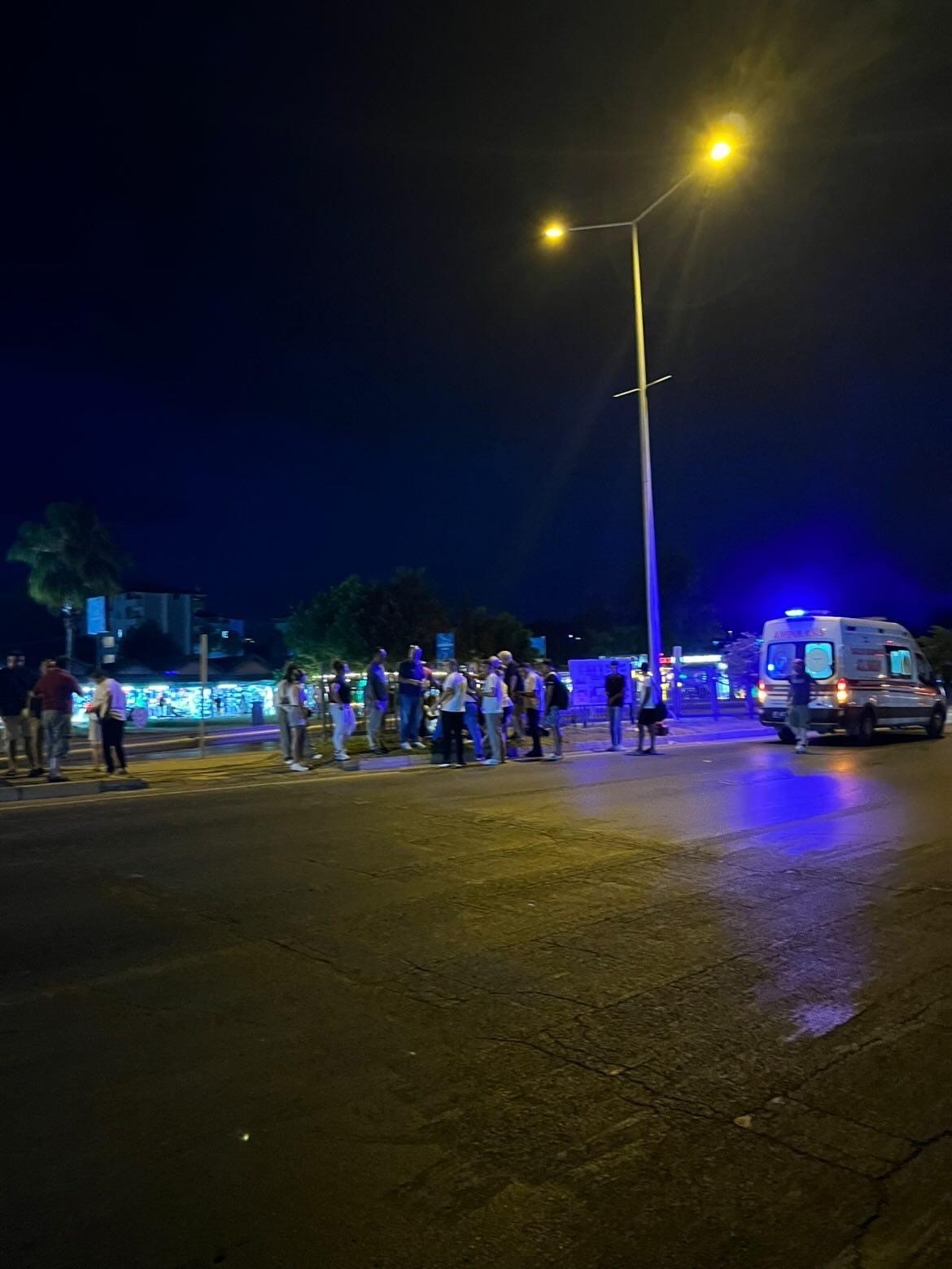 alanyada otomobilin carptigi cek turist hayatini kaybetti 2