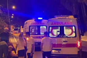 Otomobil araçlara çarptı 1 kişi öldü, o anlar kameraya yansıdı 1 thumbnail
