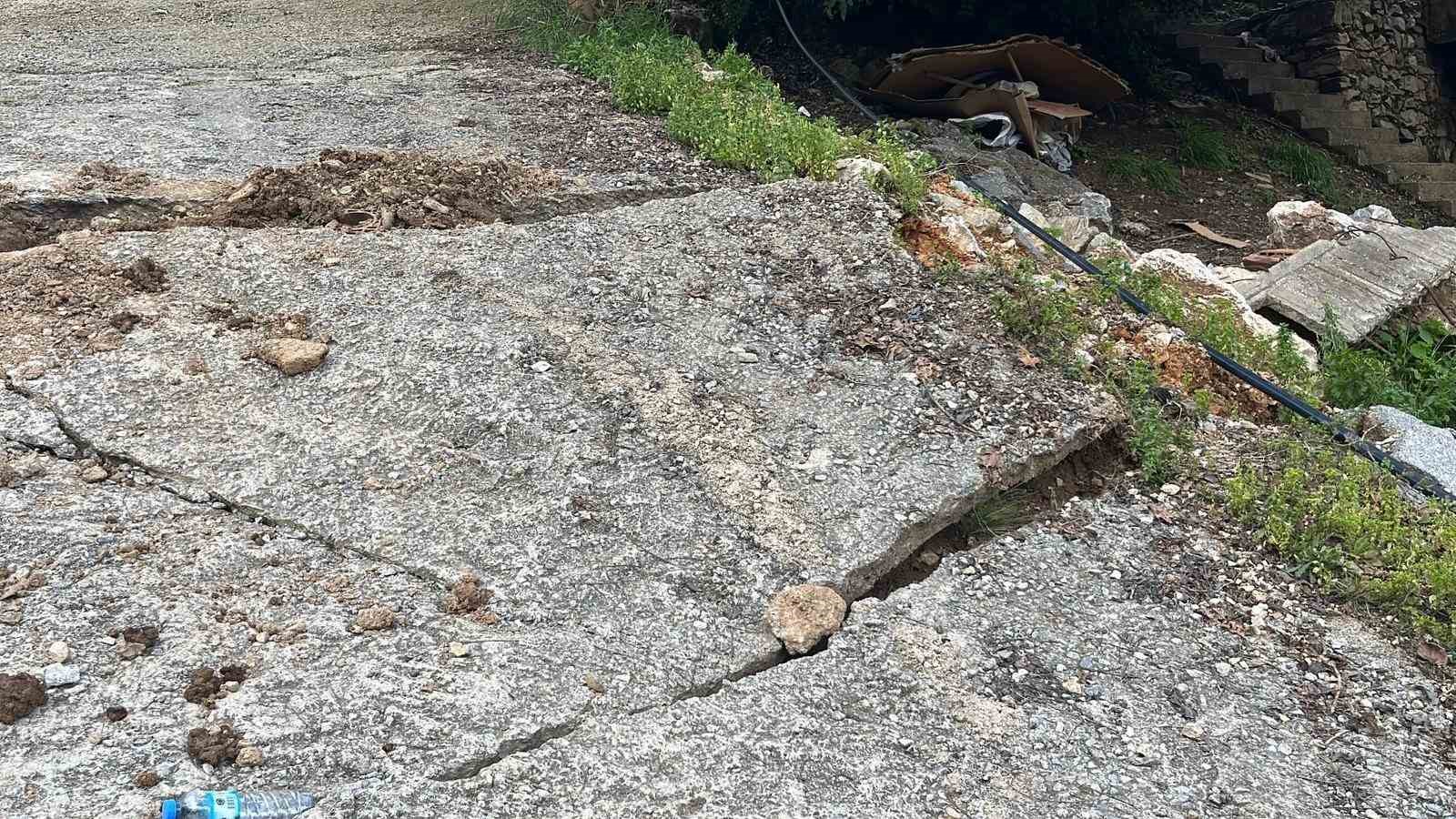 alanyada saganak sonrasi korkutan manzara 1 JszaUlT7