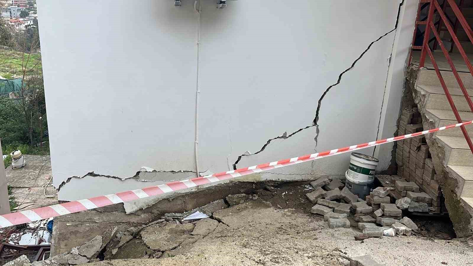 alanyada saganak sonrasi korkutan manzara 6 5NhdPaym