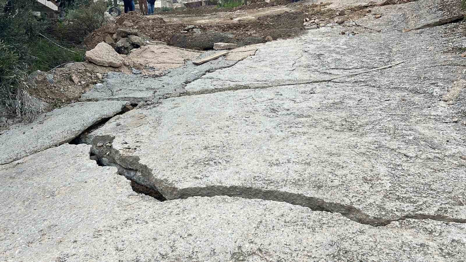alanyada saganak sonrasi korkutan manzara 7 zrzNH5pw