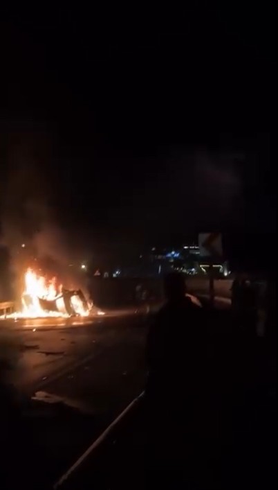alanyada takla atan otomobil alev aldi 2 olu 3 agir yarali 7