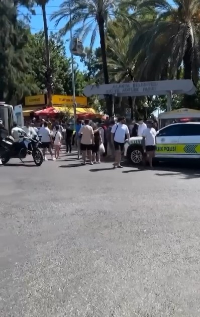 alanyada tartisma cinayetle bitti 1 olu 3 supheli adliyeye sevk edildi 3 HZBYEJQC