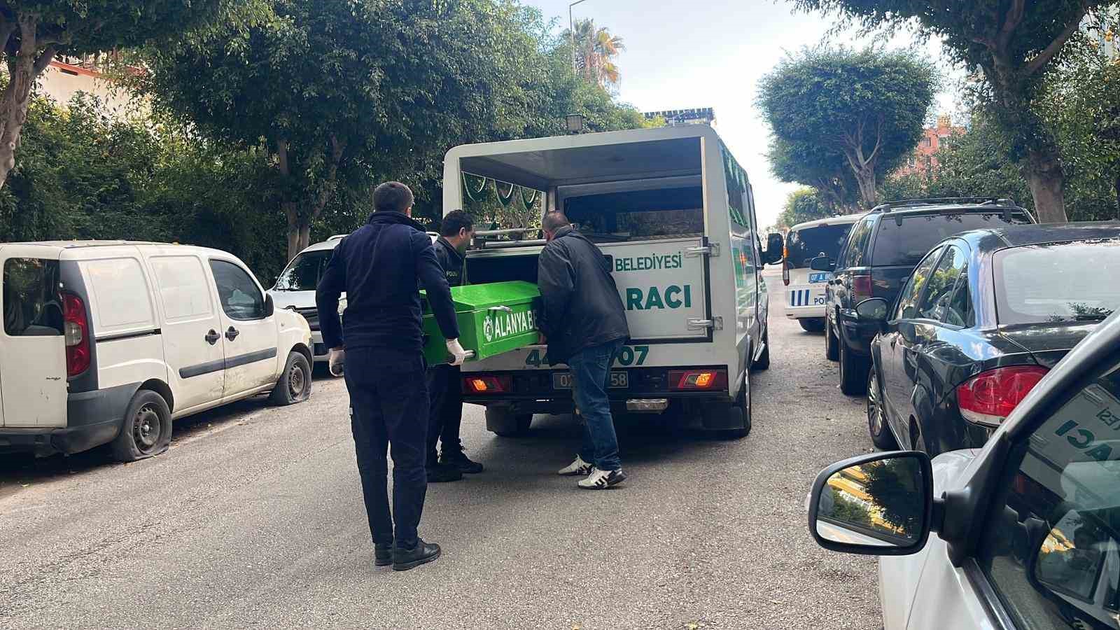 alanyada yasayan alman evinde olu bulundu 4 vkgWgFQU