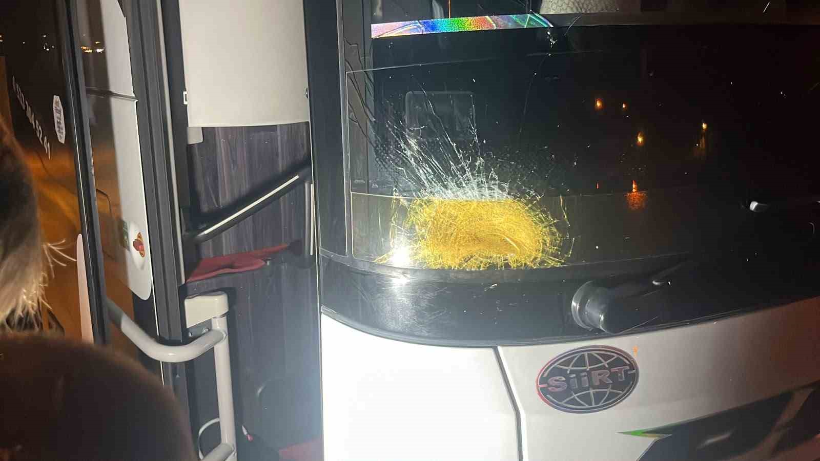 Alanya’da yolun karşısına geçerken yolcu otobüsünün çarptığı yaşlı adam hayatını kaybetti 5 alanyada yolun karsisina gecerken yolcu otobusunun carptigi yasli adam hayatini kaybetti 1 v9IsOM7w