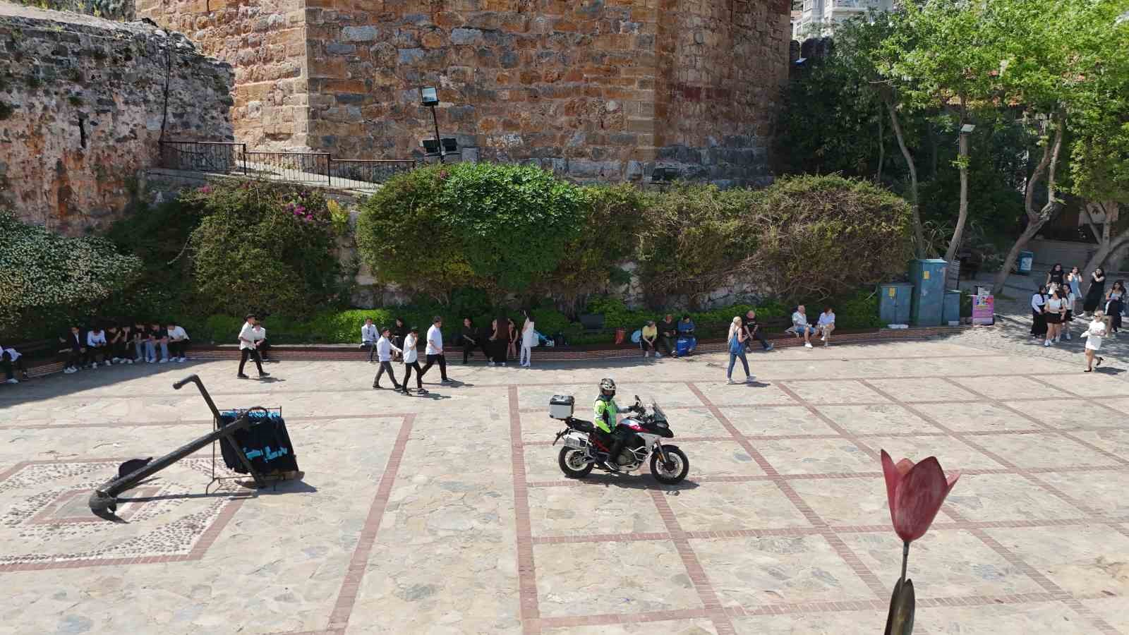 alanyadan kutsal topraklara motosikletle 7 bin kilometrelik yolculuk 4 Y4fTQcub