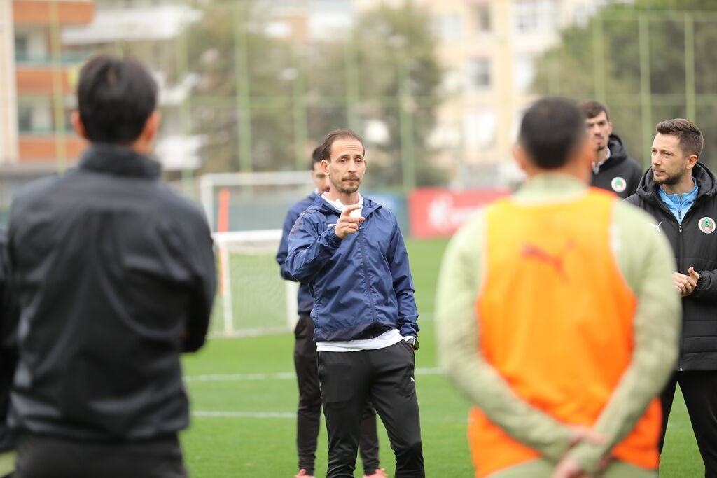 alanyaspor besiktas maci hazirliklarina basladi 2 NbL51dkZ