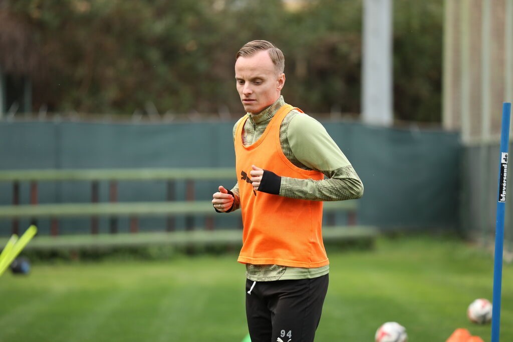alanyaspor besiktas maci hazirliklarina basladi 3 iBODs8hy