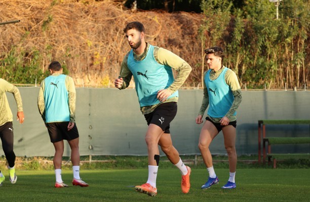 alanyaspor fatih karagumruk maci hazirliklarini tamamladi 2 eycWdtGv