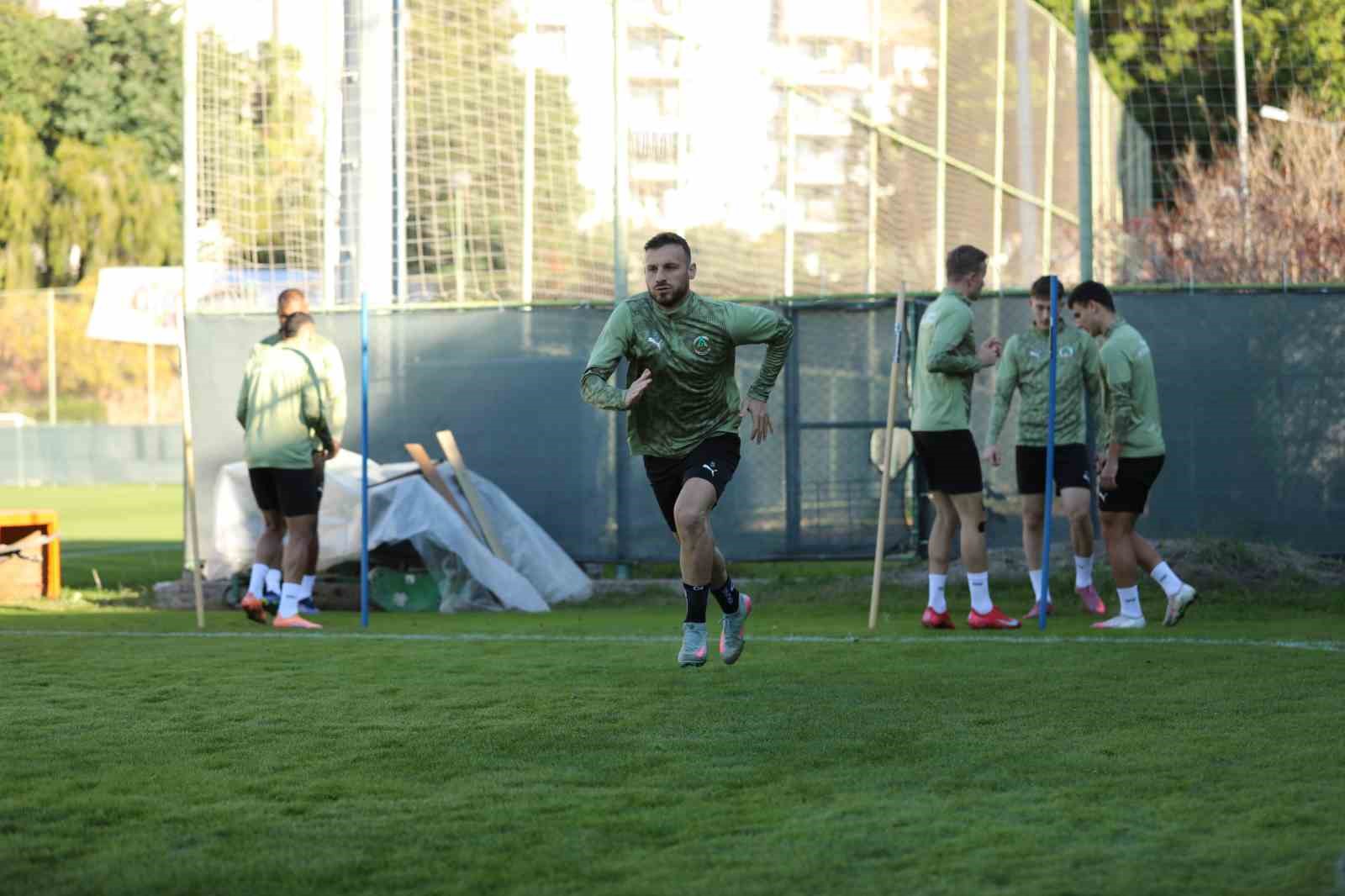 alanyaspor kayserispor maci hazirliklarini tamamladi 2 1CbTKN13