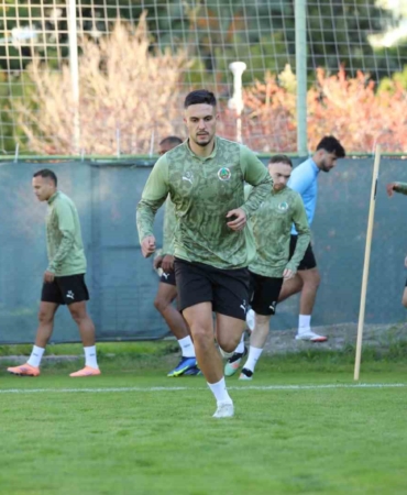 alanyaspor-kayserispor-maci-hazirliklarini-tamamladi-IrEEtZXQ.jpg