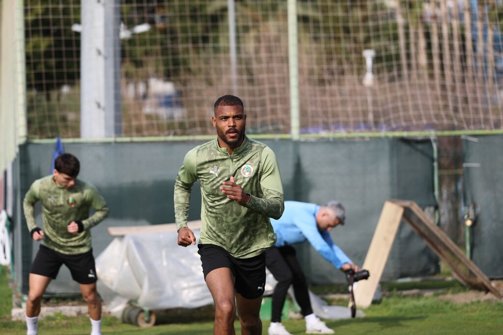 Alanyaspor, Kocaelispor maçı hazırlıklarını tamamladı 7 alanyaspor kocaelispor maci hazirliklarini tamamladi 3 etMUF4I1