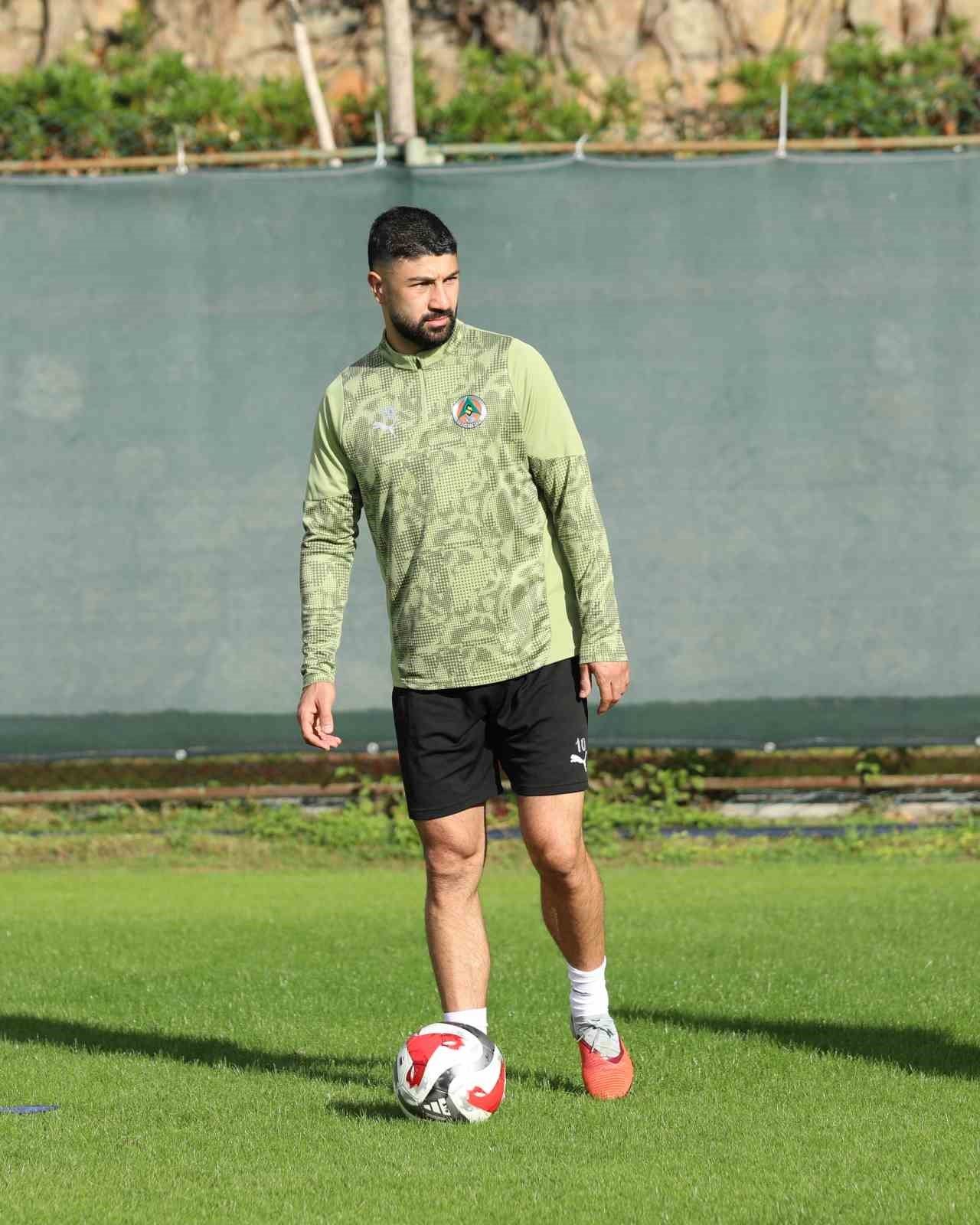 alanyaspor samsunspor maci hazirliklarini tamamladi 4 erTT5y9s