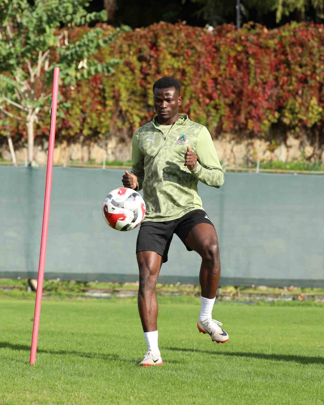 alanyaspor samsunspor maci hazirliklarini tamamladi 5 nWTbk1uf