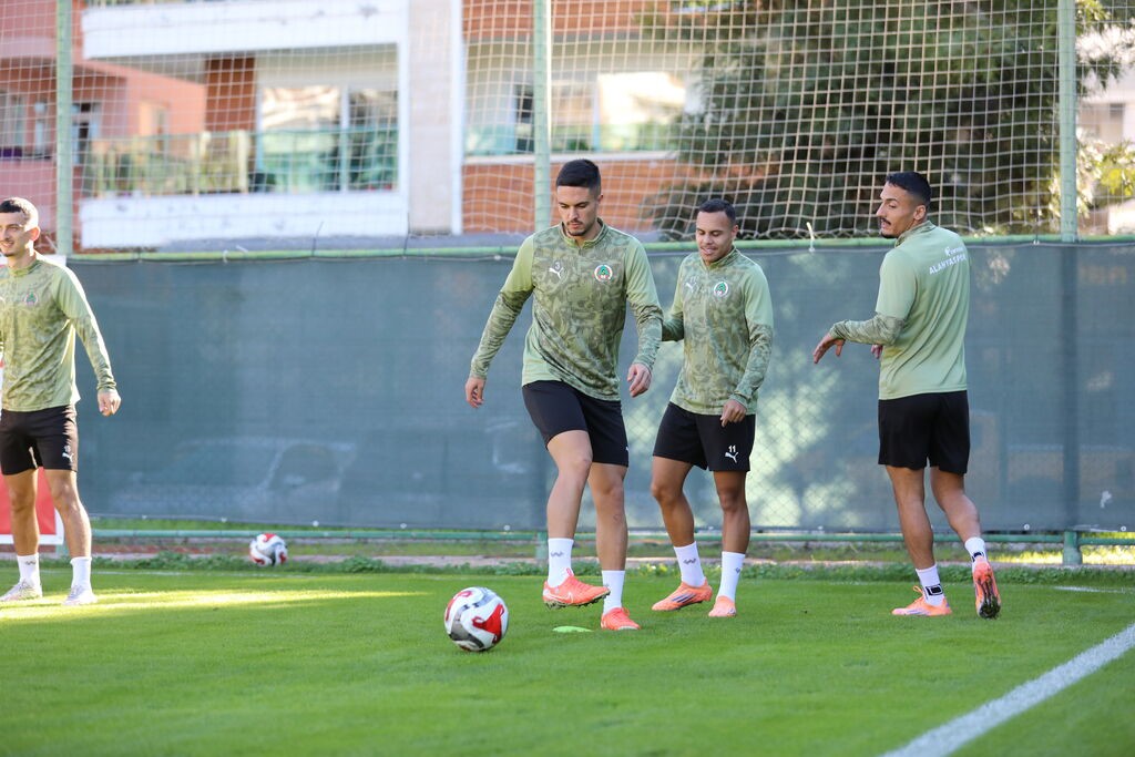 Alanyaspor, Trabzonspor maçı hazırlıklarını tamamladı 9 alanyaspor trabzonspor maci hazirliklarini tamamladi 5 e4LCE1nS