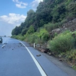 alapli-akcakoca-yolunda-heyelan-ulasimi-aksatti-r5Xrfr9N.jpg