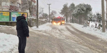 alaplida-karla-mucadelede-12-yildiz-deniz-suyu-kullaniliyor-VxVAUtV3.jpg