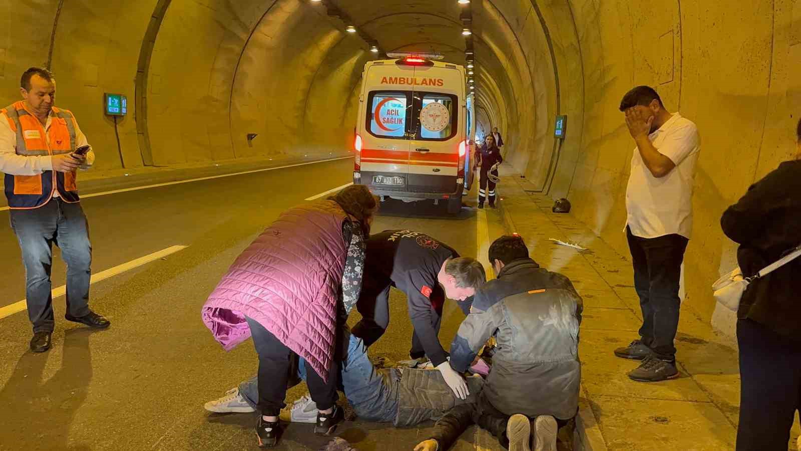 Alaplı’da tünelde trafik kazası: 1 yaralı 9 alaplida tunelde trafik kazasi 1 yarali 5 lzvHW88H