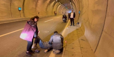 alaplida-tunelde-trafik-kazasi-1-yarali-Hw3kzz8W.jpg