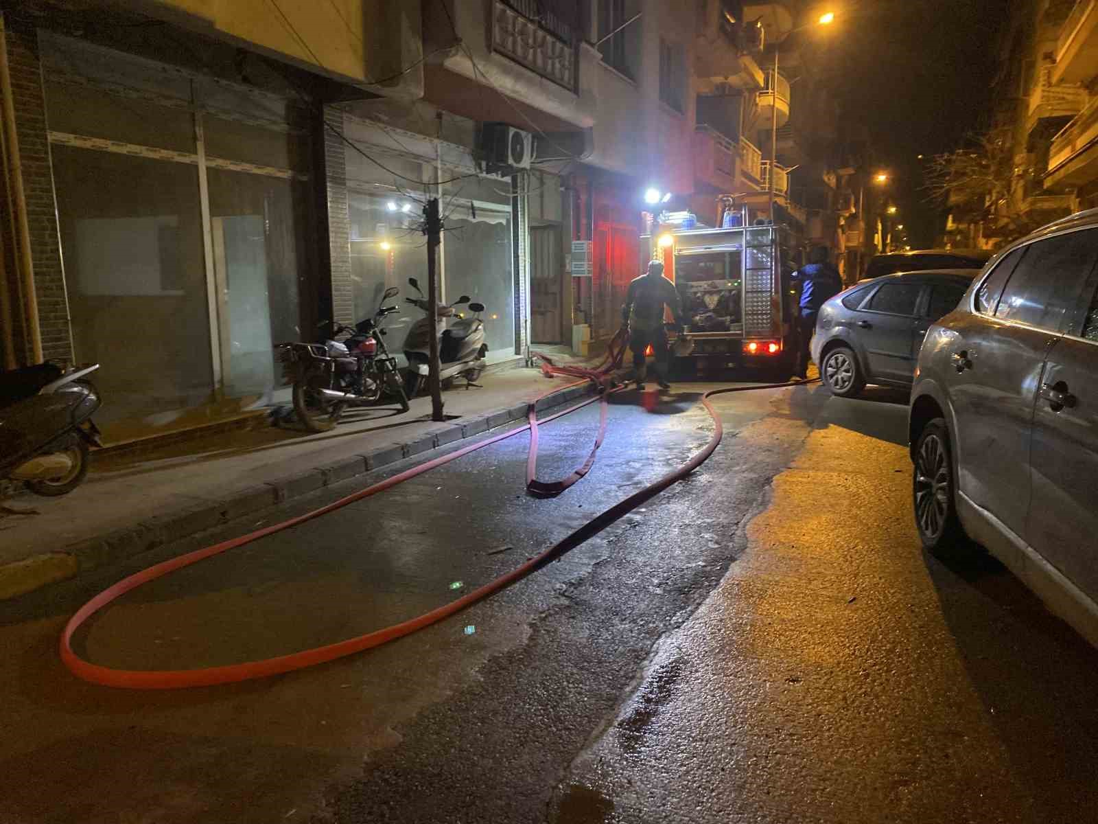 alasehirde ev yangini korkuttu 9 uOLGJ6rq