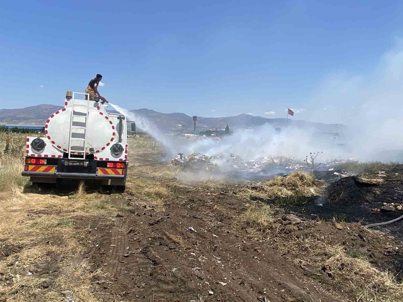 alasehirde facianin esiginden donuldu 1 QpBzX5i6